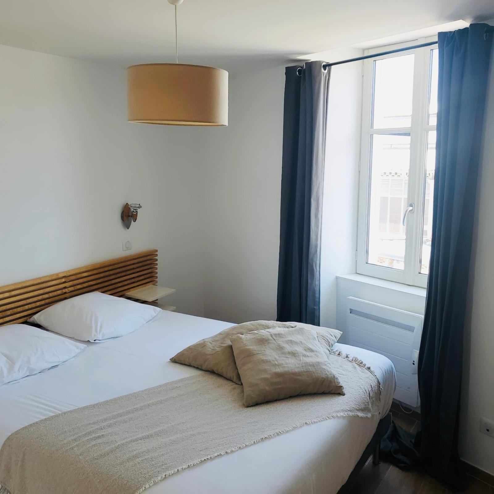 Les Halles 2 La Rochelle  Eksteriør bilde